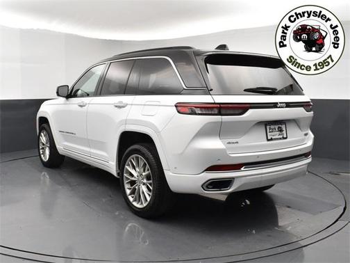 2024 Jeep Grand Cherokee Summit