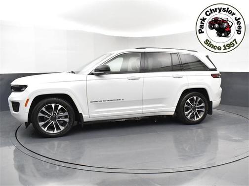 2022 Jeep Grand Cherokee Overland