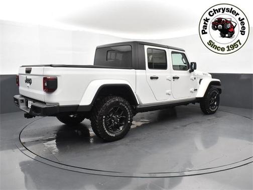 2024 Jeep Gladiator Willys