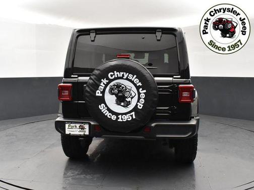 2024 Jeep Wrangler 4-Door Sahara 4x4