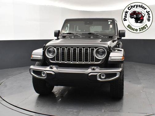 2024 Jeep Wrangler 4-Door Sahara 4x4