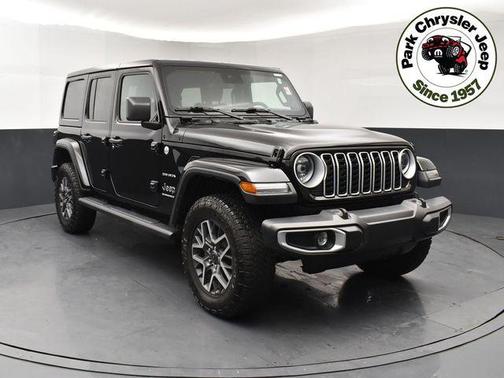 2024 Jeep Wrangler 4-Door Sahara 4x4