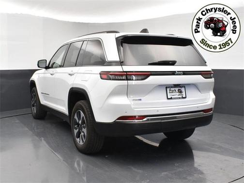 2023 Jeep Grand Cherokee 4xe Base