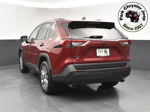 2022 Toyota RAV4 XLE Premium