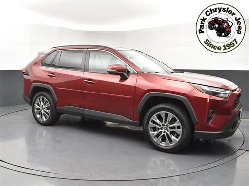 2022 Toyota RAV4 XLE Premium