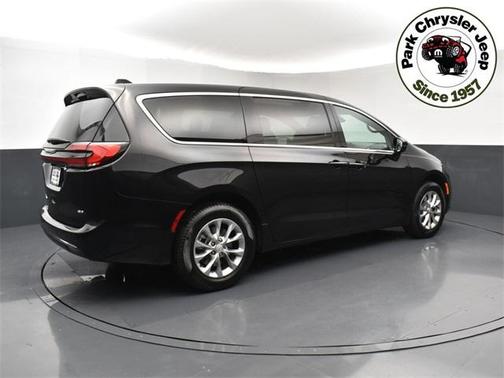 2026 Chrysler Pacifica L
