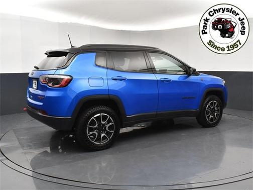 2024 Jeep Compass Trailhawk