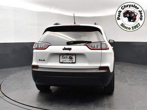 2020 Jeep Cherokee Altitude