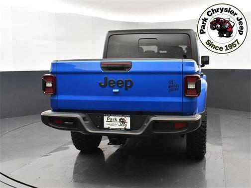 2025 Jeep Gladiator Willys