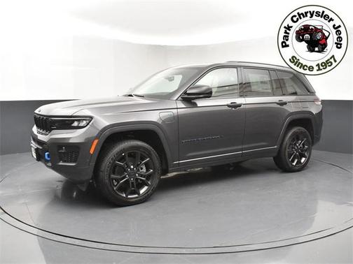 2025 Jeep Grand Cherokee 4xe Anniversary Edition