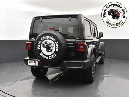 2024 Jeep Wrangler 4-Door Sahara 4x4
