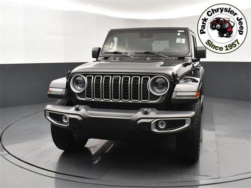 2024 Jeep Wrangler 4-Door Sahara 4x4