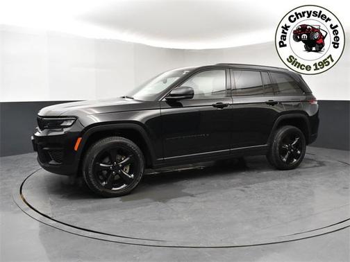2023 Jeep Grand Cherokee Altitude