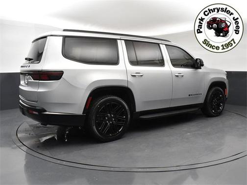 2023 Jeep Wagoneer Series II Carbide 4x4