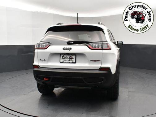 Bright White Clearcoat 2022 Jeep Cherokee Trailhawk