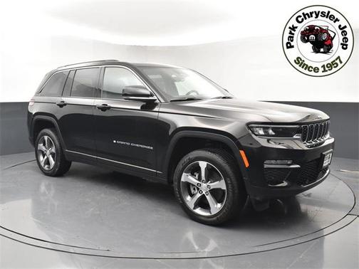 2025 Jeep Grand Cherokee 4xe Anniversary Edition