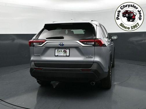 Silver Sky Metallic 2022 Toyota RAV4 Hybrid LE