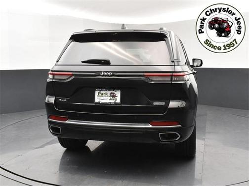 2022 Jeep Grand Cherokee Overland