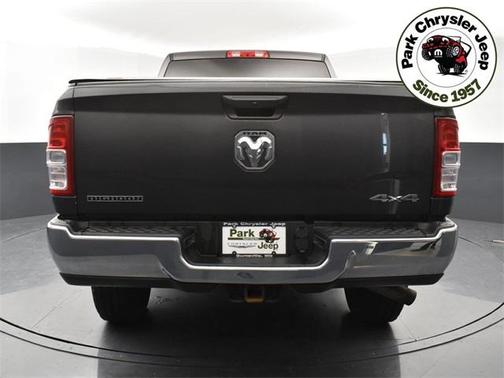 2021 RAM 2500 Big Horn Crew Cab 4x4 6'4' Box