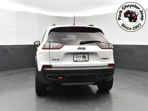 2022 Jeep Cherokee Trailhawk