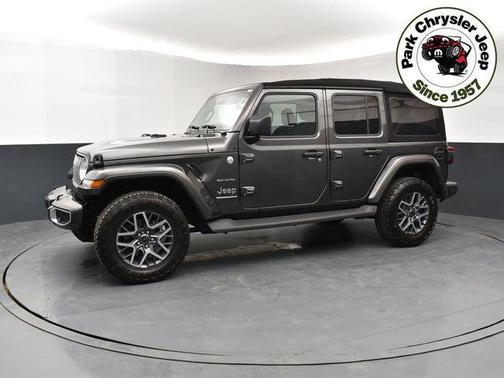 2024 Jeep Wrangler 4-Door Sahara 4x4