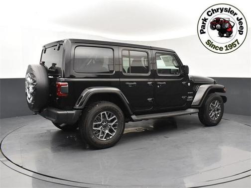 2024 Jeep Wrangler 4-Door Sahara 4x4