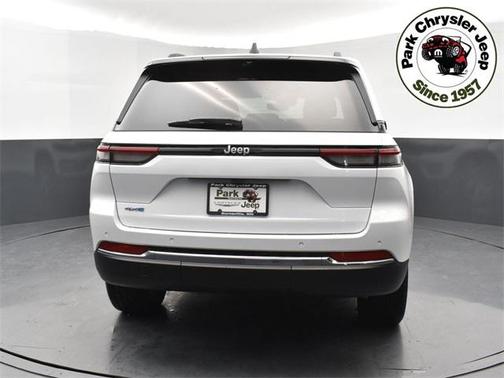 2025 Jeep Grand Cherokee 4xe Anniversary Edition