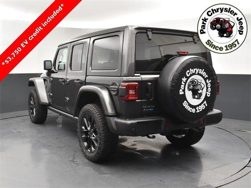 2025 Jeep Wrangler 4xe Sahara