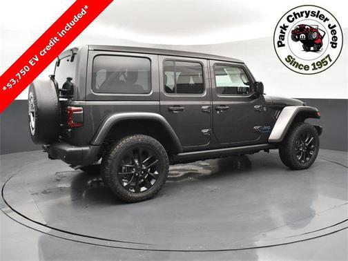 2025 Jeep Wrangler 4xe Sahara
