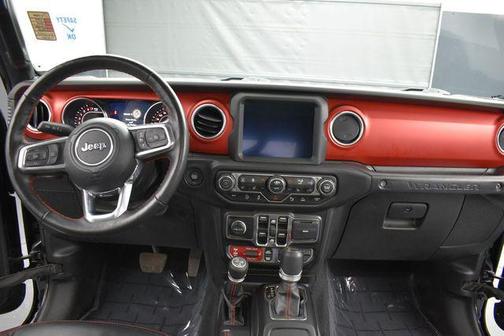 Black Clearcoat 2022 Jeep Wrangler Unlimited Rubicon
