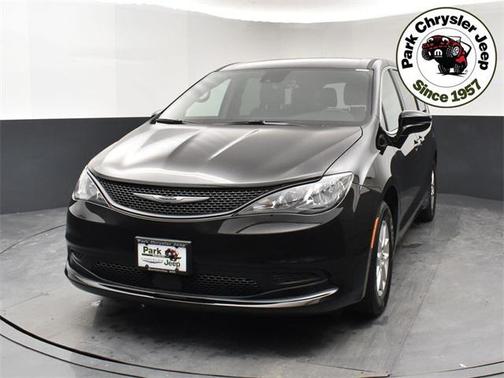 2026 Chrysler Voyager LX