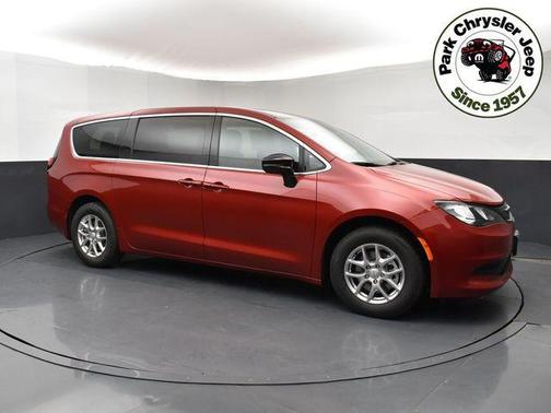 2026 Chrysler Voyager LX