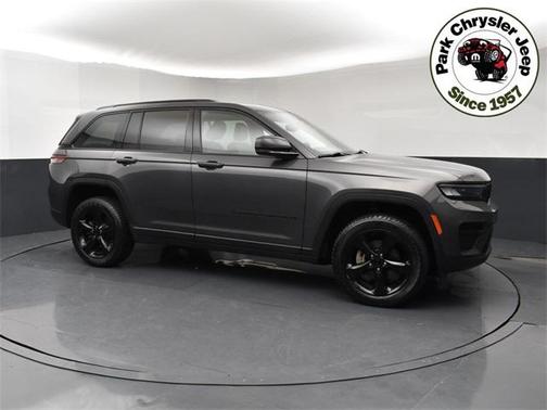 2023 Jeep Grand Cherokee Altitude