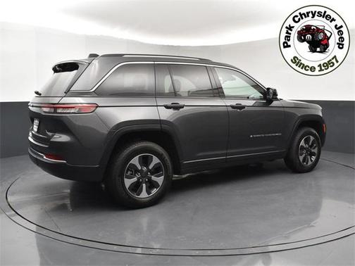 2022 Jeep Grand Cherokee 4xe Base