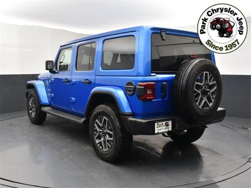 2024 Jeep Wrangler 4-Door Sahara 4x4