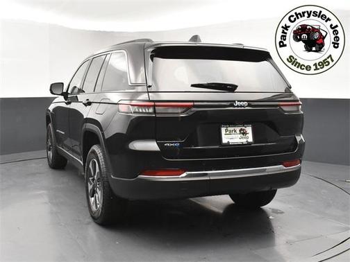 2025 Jeep Grand Cherokee 4xe Base