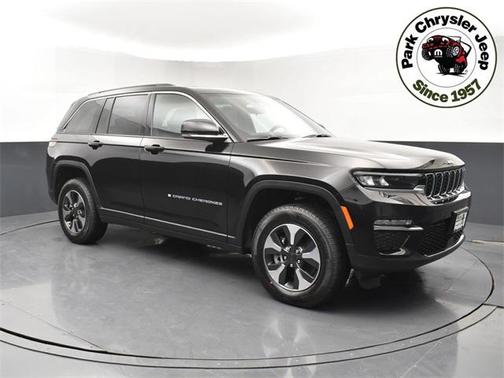 2025 Jeep Grand Cherokee 4xe Base