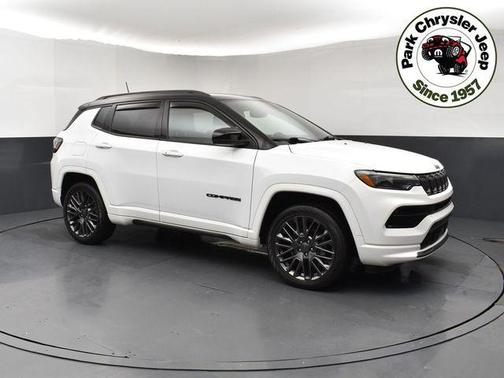 Bright White Clearcoat 2022 Jeep Compass High Altitude