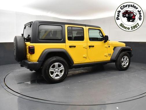 Hellayella Clearcoat 2019 Jeep Wrangler Unlimited Sport