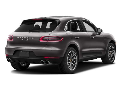 Agate Gray Metallic 2016 Porsche Macan Macan S