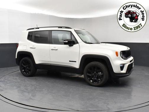Alpine White Clearcoat 2023 Jeep Renegade Altitude