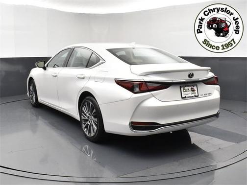 2021 Lexus ES 250 Base