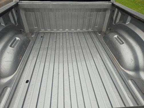 Billet Silver Metallic Clearcoat 2024 RAM 1500 Big Horn/Lone Star