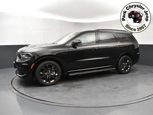 DB Black Crystal Clearcoat 2024 Dodge Durango R/T Premium AWD