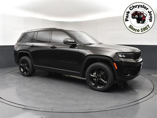 2022 Jeep Grand Cherokee Altitude