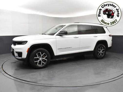 Bright White Clearcoat 2023 Jeep Grand Cherokee L Limited