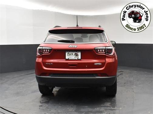 2024 Jeep Compass Latitude Lux