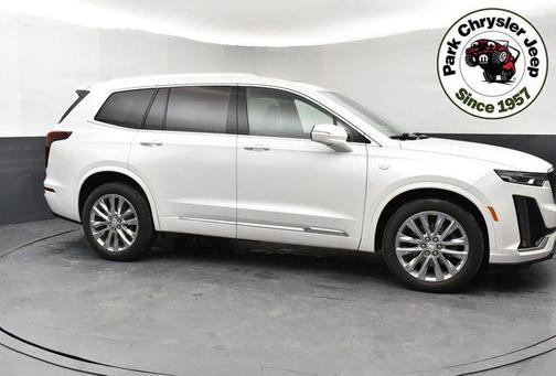 2023 Cadillac XT6 Premium Luxury AWD