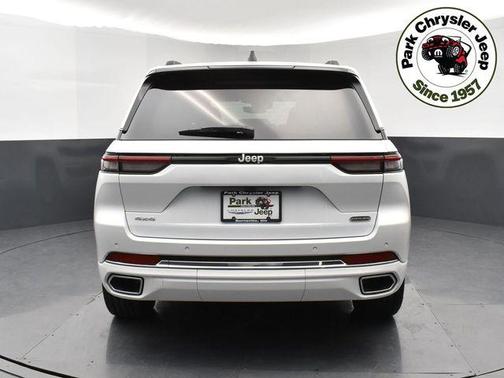 2025 Jeep Grand Cherokee Overland