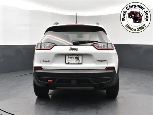 2020 Jeep Cherokee Trailhawk